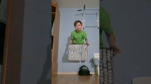 Исчезаю в коробке