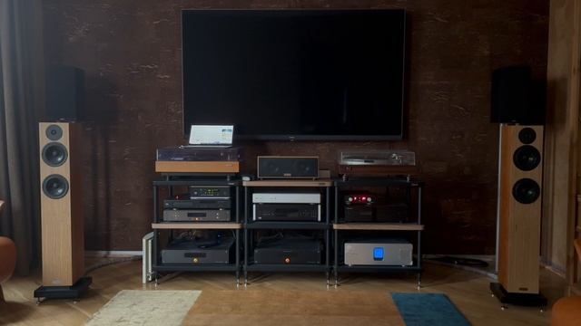Penaudio Sara, T+A DAC8; Handel, Marisa Robles