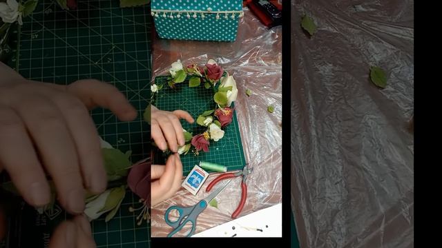 Венок на голову из роз (фаомиран) 4 часть