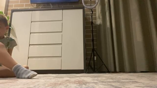 играем в футбол на машинках.mp4
