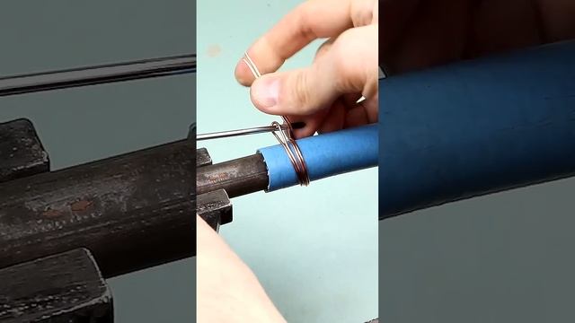 Сделайте свой ЛИЧНЫЙ зажим для шланга из ПРОВОЛКИ!