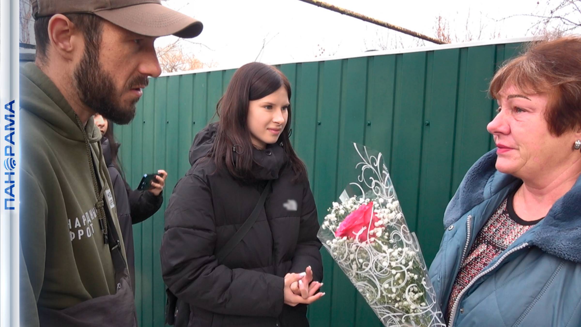 ❤️ Подарки для самых дорогих: в Енакиево в преддверии Дня матери поздравили мам погибших защитников