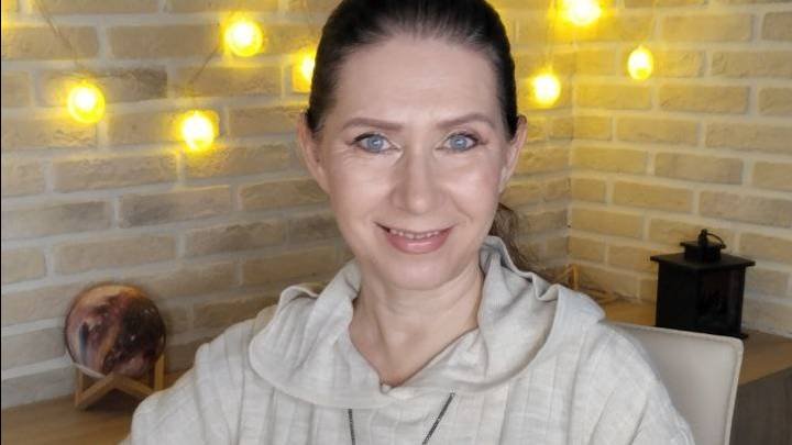 ПЕРЕСТАНЬТЕ СРАВНИВАТЬ СЕБЯ С ДРУГИМИ В ПОЛЬЗУ ДРУГИХ, И ЦЕНИТЕ СЕБЯ