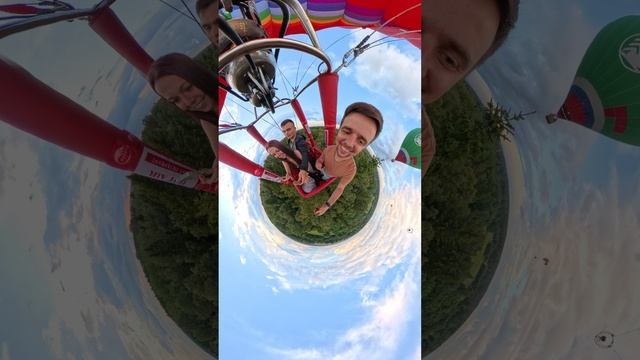 Смешное видео вышло с полета на воздушном шаре Insta 360