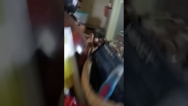 Слежу за другом когда он снимает видео
