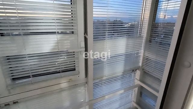 1674756