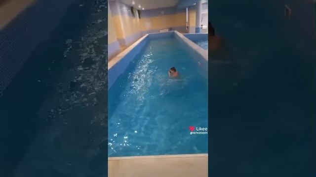 Большой бассейн у ярика морские в очках погода выходные 🏊🏊🏊