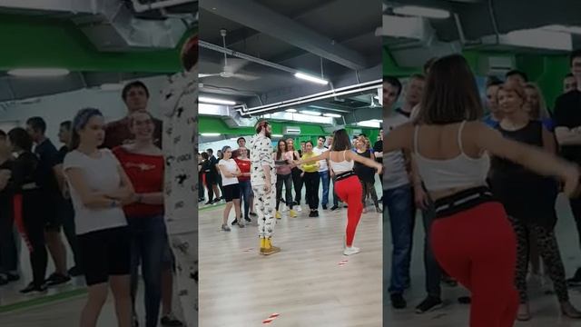 Танец Бачата [ Dance Bachata ] Руслан Эльсиев #324