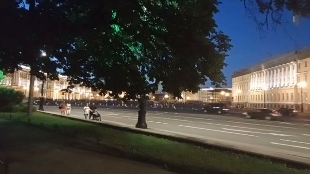 Александровский сад. СПб. Июнь 2022 г.
