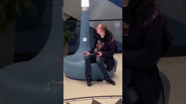 Разетка в стене