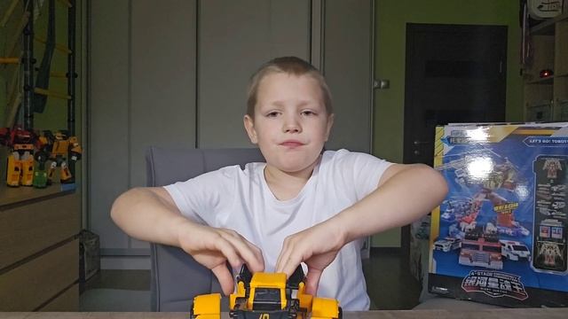 Трансформер Тобот Доузер из Детективы Галактики