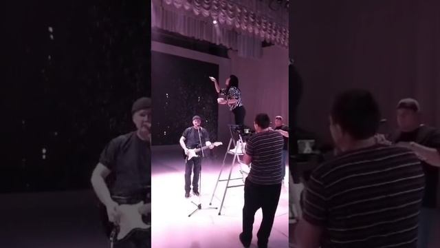 Бэкстейдж на "электрический ток"