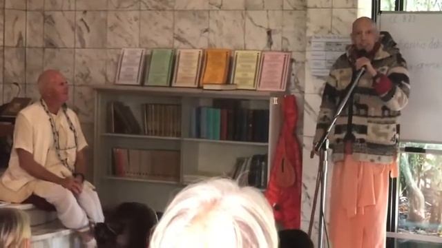 2021 - 001 - Вспоминая Панкаджангри Прабху - 8 мая 2021 - Нью-Говардхана - Австралия