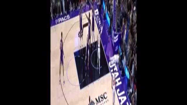 Уокер Кесслер по хозяйски накрывает Таунса, не в моем доме друг 💪
