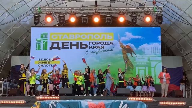 В этом слове огонь  #ШУМНЫЕСОСЕДИ