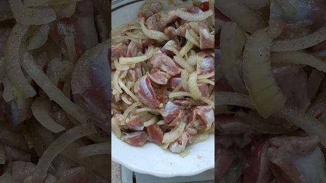 ДВА В ОДНОМ ЕДА ДЛЯ ЛЮДЕЙ И ДЛЯ КОШЕЧЕК.