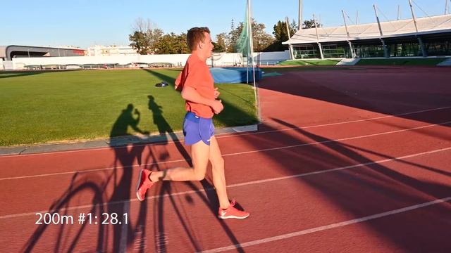 Andy Butchart - Speed Workout (10x200m)