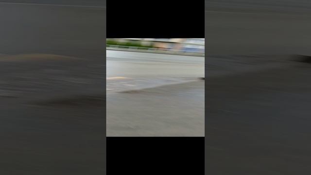 Дорожники не положили асфальт