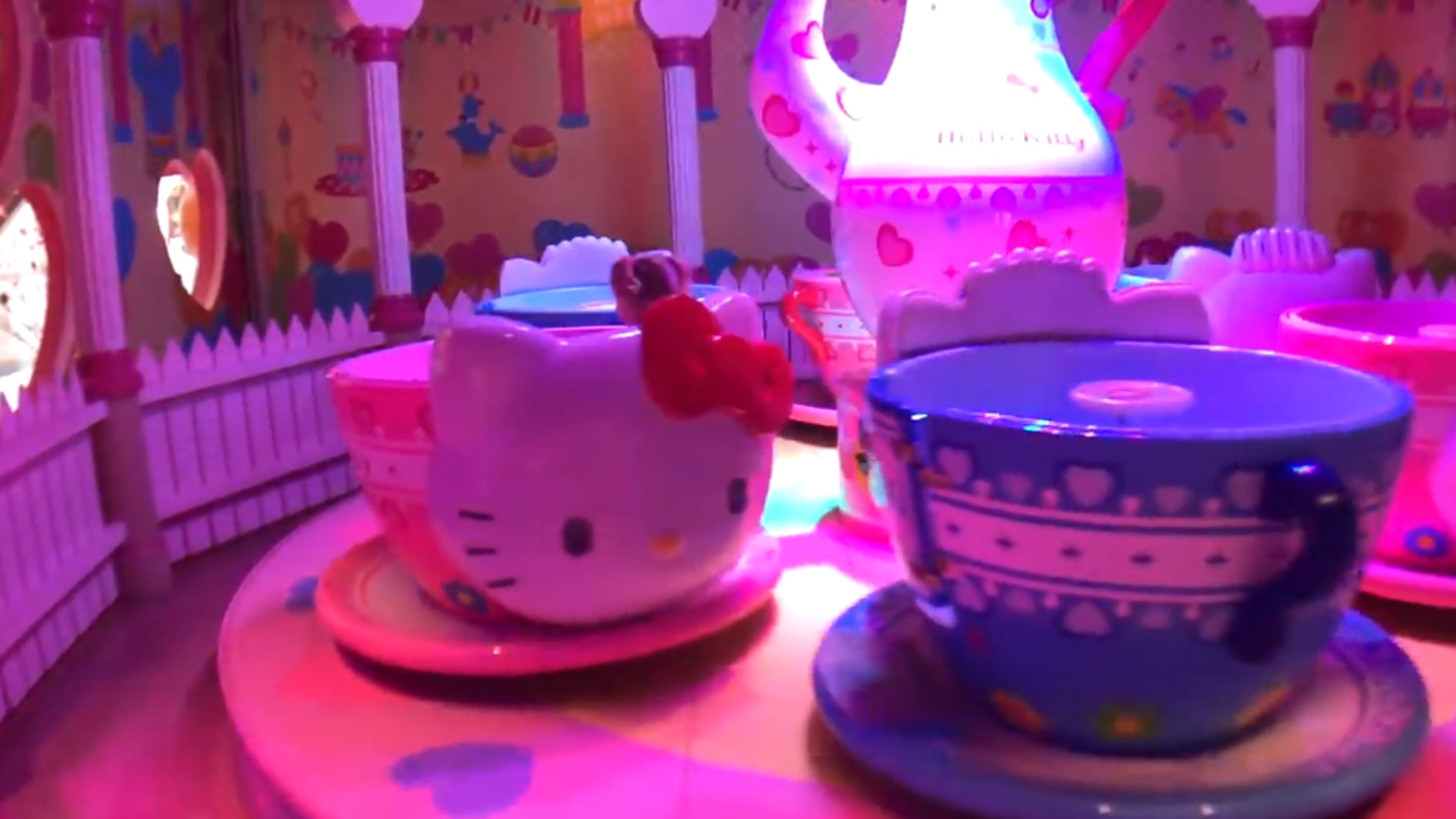 В гостях у Hello kitty 😍