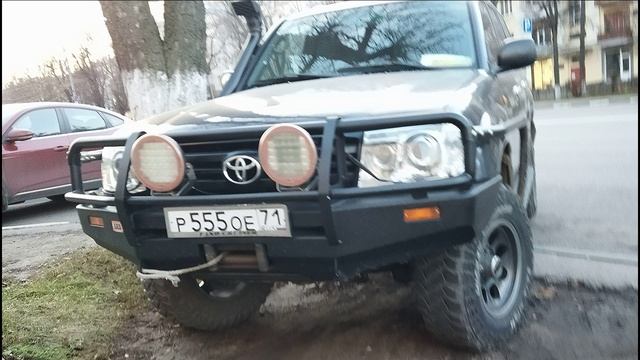 Toyota Land Cruiser  100 off road