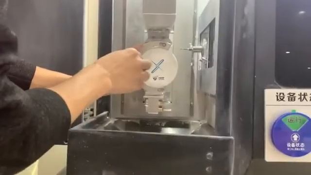 X-mill 500 dental milling machine milling SHT zirconia disc