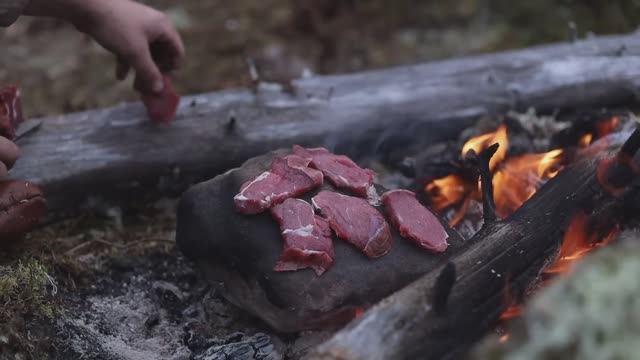 BERTRAN. Bushcraft trip - snow, making tipi, reindeer sleeping bag, cooking meat