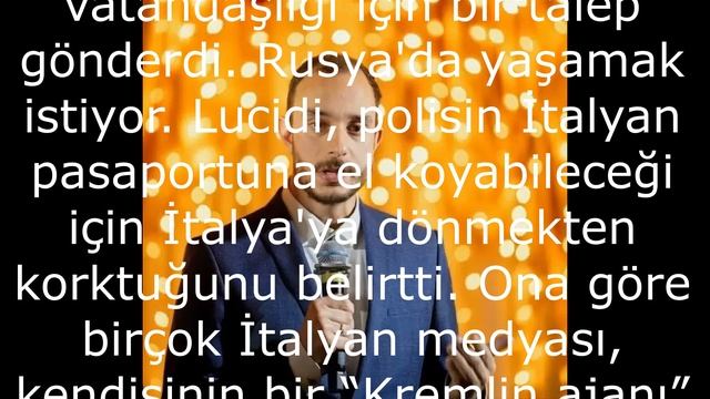 İtalyan bir gazeteci Rus vatandaşlığı istedi.