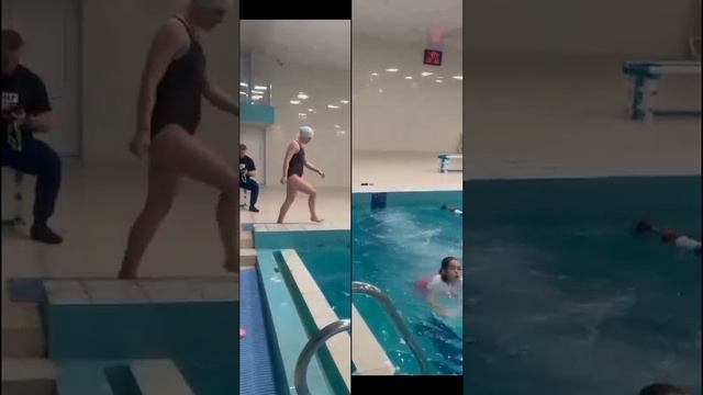 Ведётся набор на начальные уроки плавания с 0+ до самостоятельного плавания .