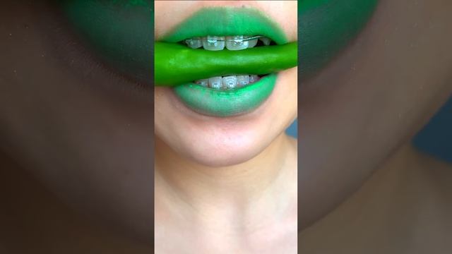 ASMR Звуки поедания ЧИЛИ