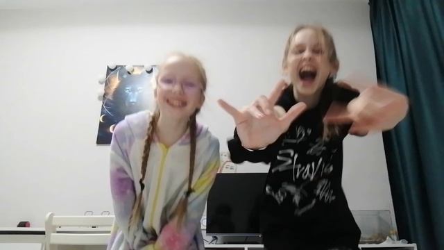 первое видео:3