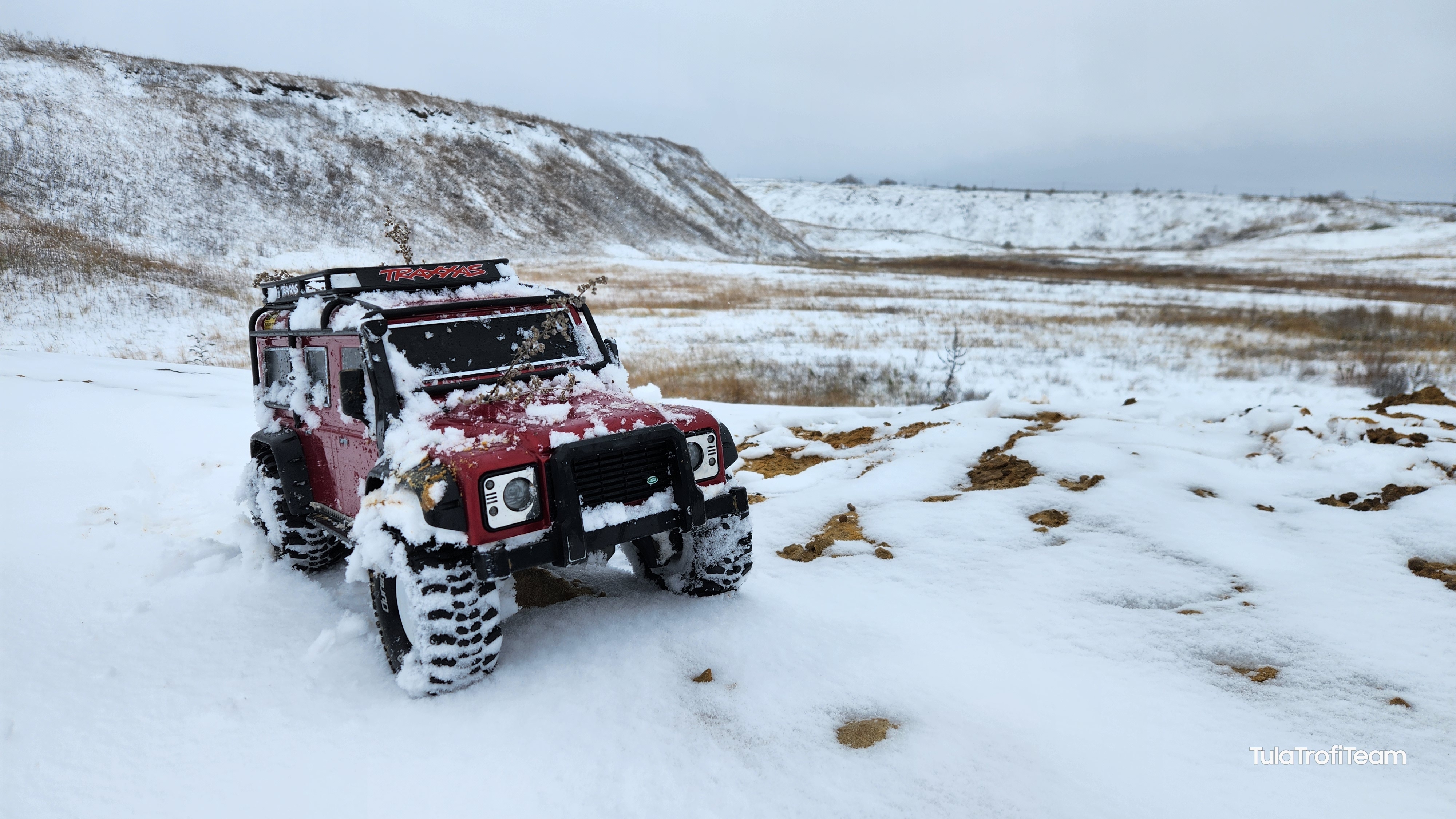 Defender 110 от Traxxas пробивает себе дорогу