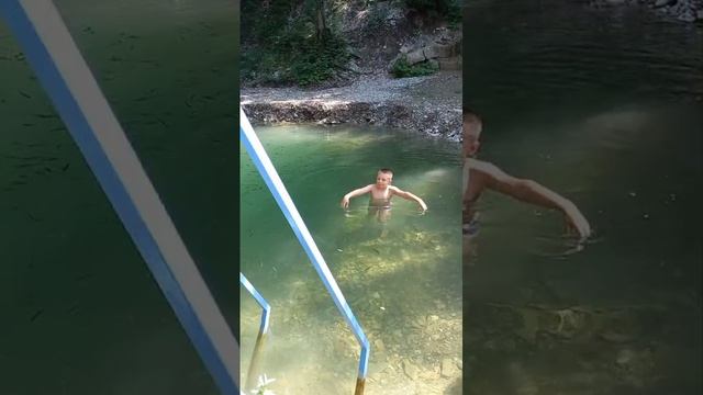 1000007100.mp4