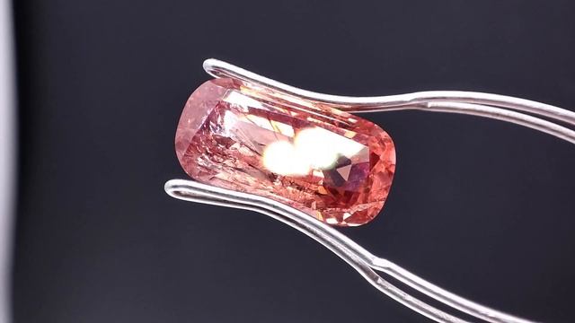 3.39 ct. Шпинель розово-оранжевая, кушон. Мьянма