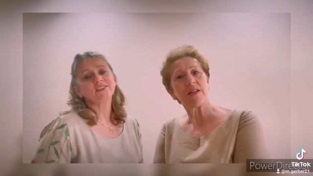 "Над полями зорька светлая"
