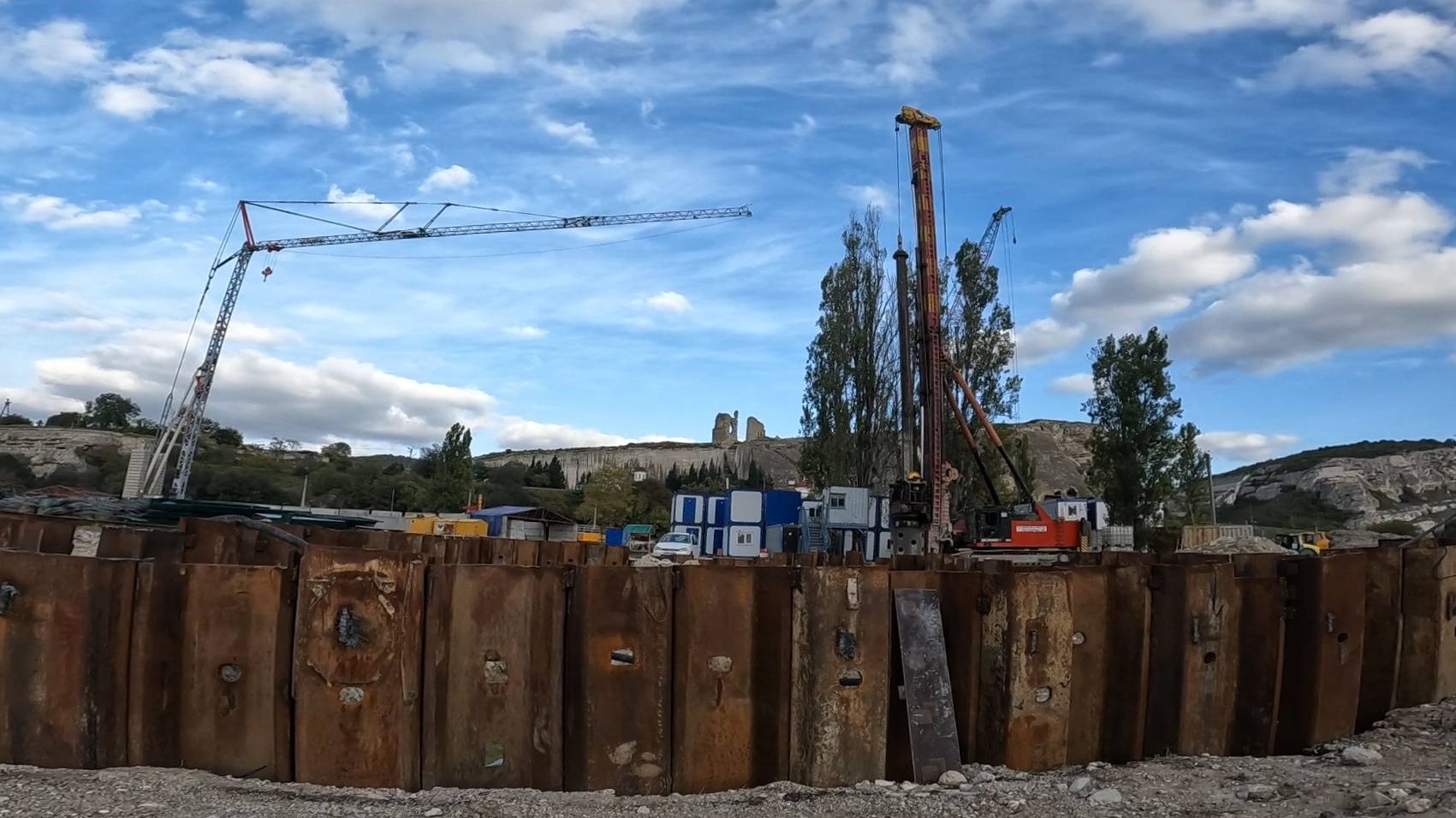 Обстановка на объекте строительства ж/д обхода Инкерманского Свято-Климентовского монастыря