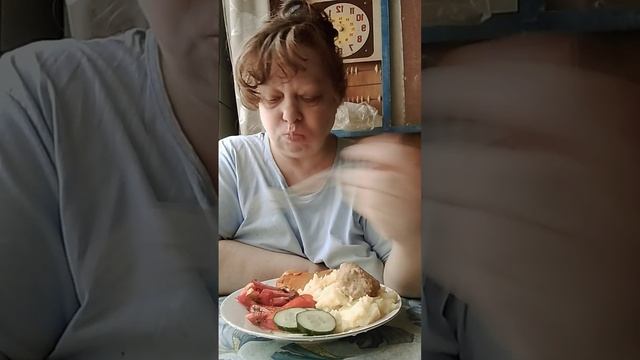 Ем на камеру#мукбанг