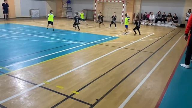 10.11.2024 Академия-2 VS Возрождение (тайм 2)