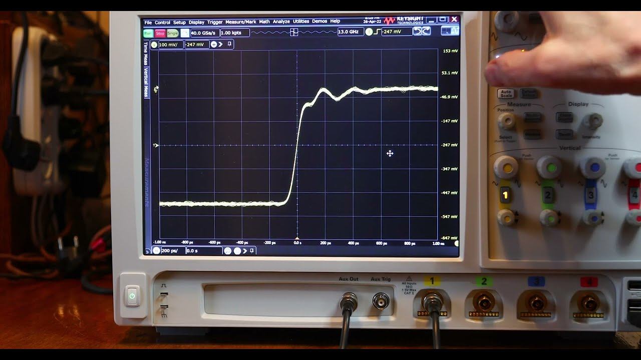 Keysight Infiniium DSO91304A High Performance Oscilloscope 13 GHz