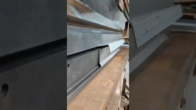 Изготовление сложного профиля на гибочном станке Industrial Partners