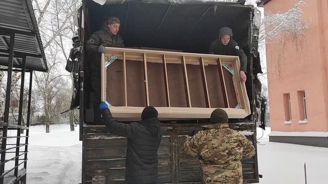 Администрация Троицкой школы №2 поблагодарила орловских волонтеров за оказанную помощь