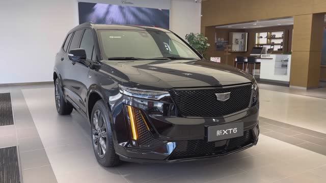 Cadillac XT6 2025