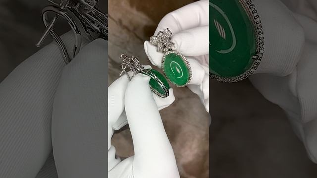 Серьги с изумрудами и бриллиантами арт: К8902