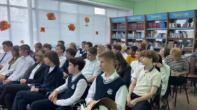 В Солнечногорске прошла встреча школьников с известной писательницей Мариной Линник