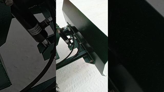 1000030856.mp4