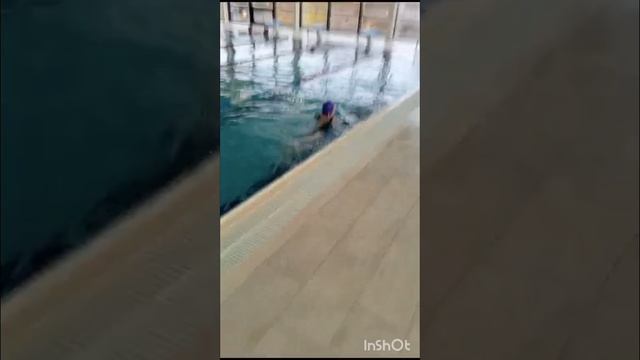 1000006496.mp4Варя супер пловчиха