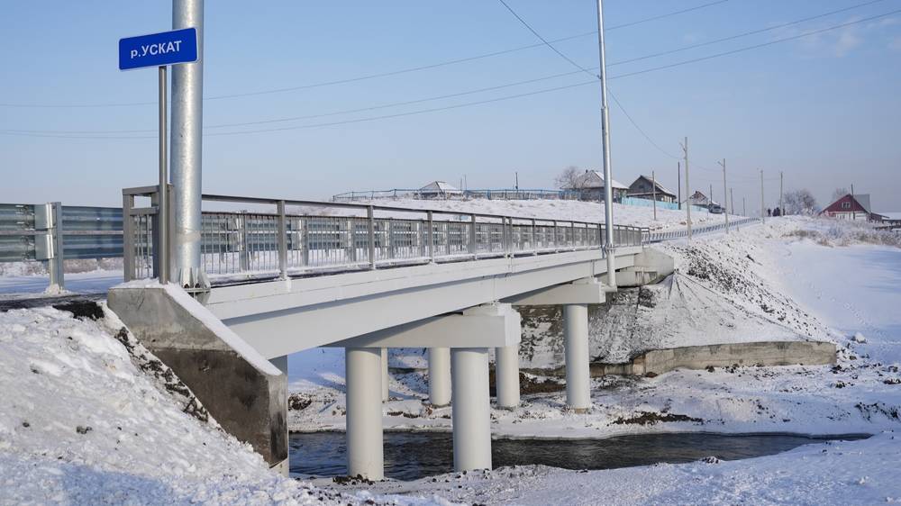 В селе Анисимово Новокузнецкого округа открыли мост через реку Ускат