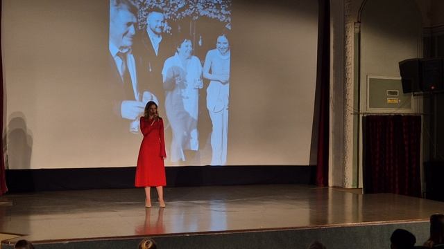 "Богомолица" - Елена Суровцева