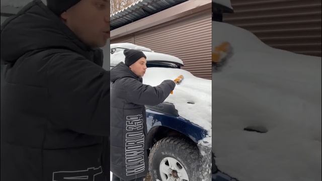 Вот как правильно чистить авто #авто #автомобили #автомойка