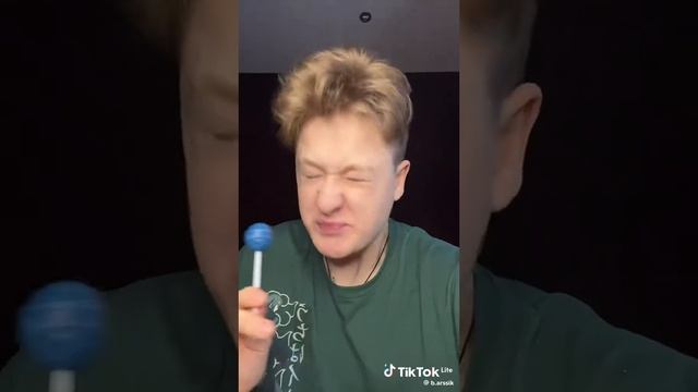 привет папа сфурфик
