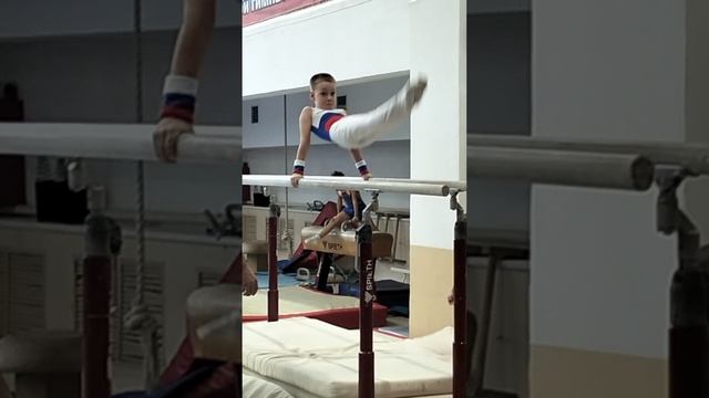 1000003740.mp4